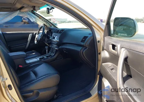 2011 Toyota Highlander Se V6 from USA, damaged, VIN 5TDBK3EH8BS056559